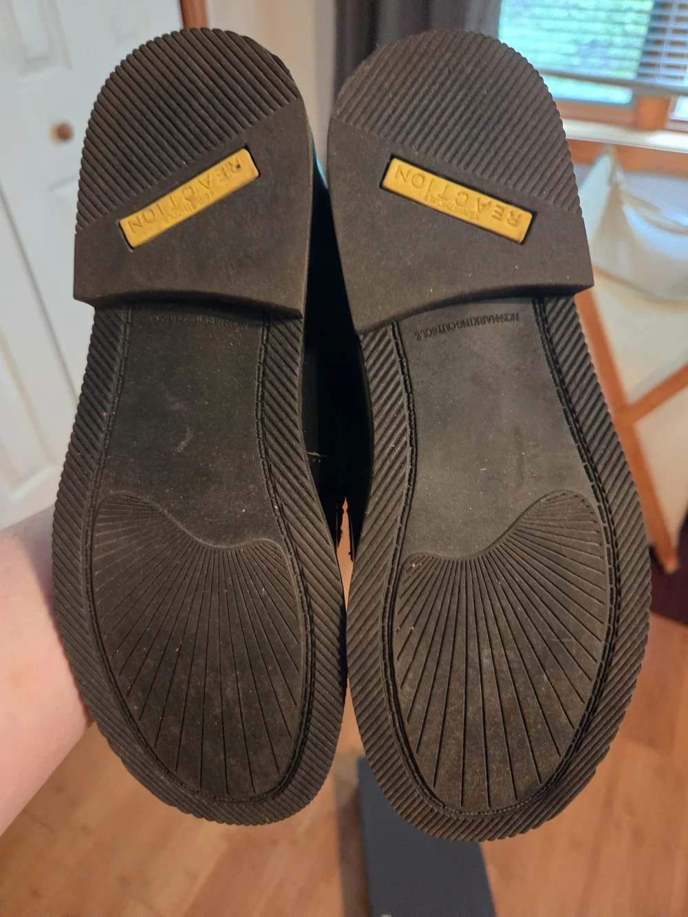 Kenneth Cole Reaction Men’s Black Leather Penny Loafers Size 6